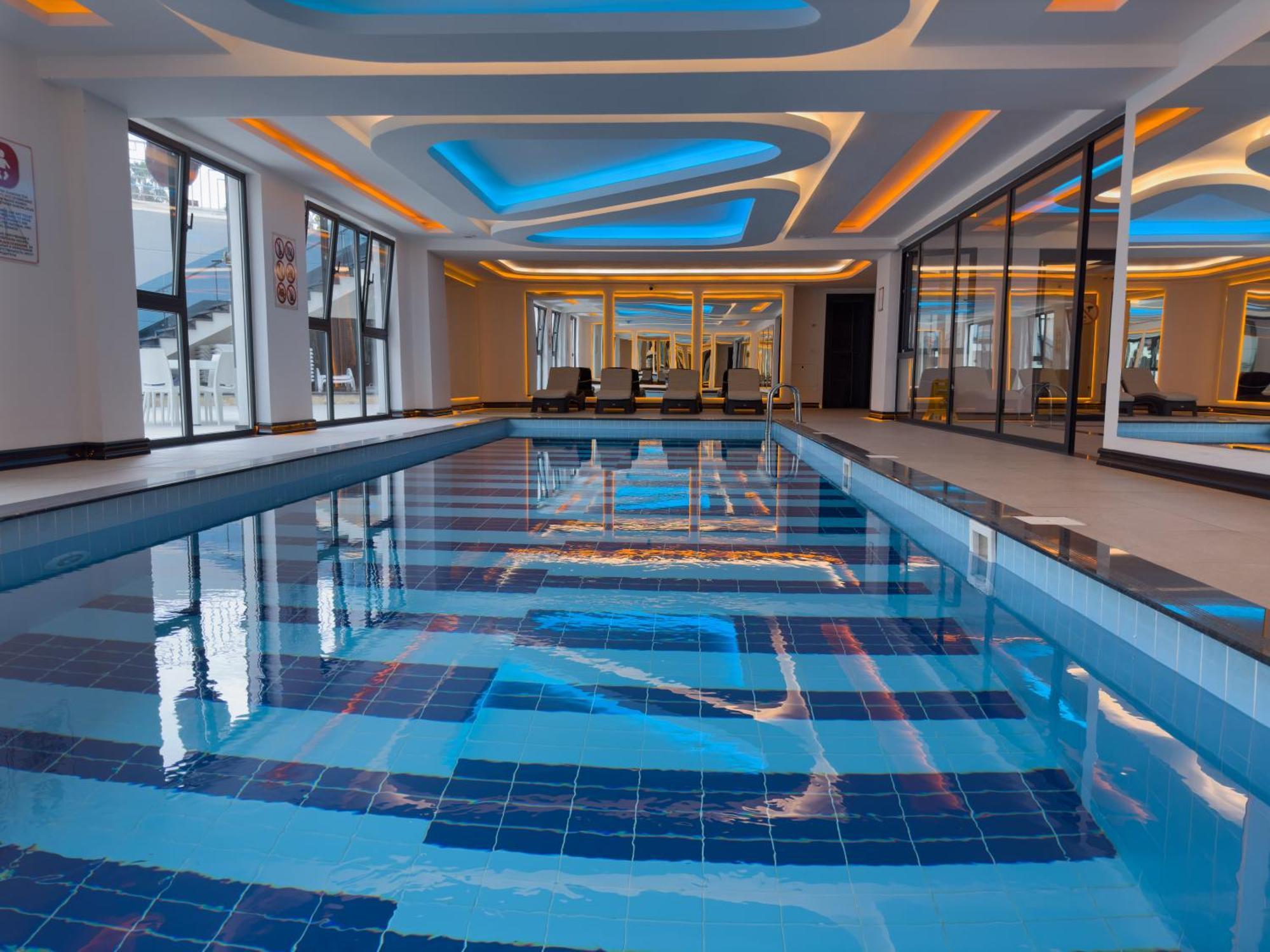 Luxury With Panoramic Sea View Emerald